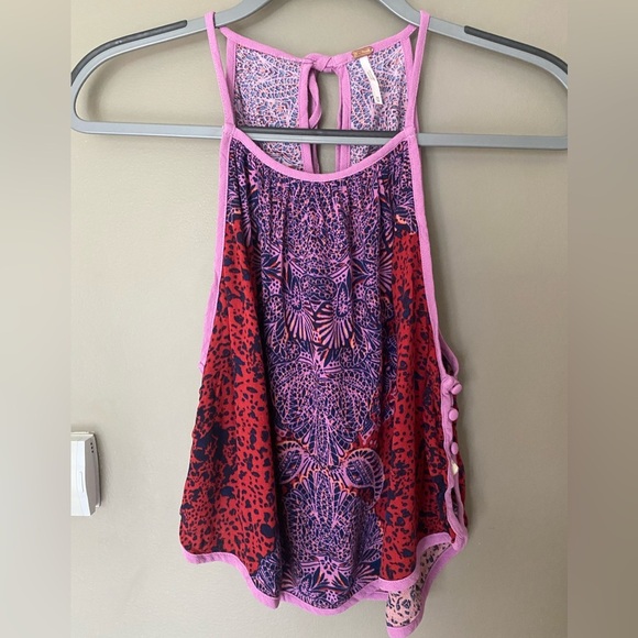 FREE PEOPLE Break Free Lilac/Red Boho Paisley Cropped Spaghetti Strap Tank Sz M - Picture 4 of 10
